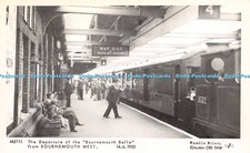 R256264 M3711 The Departure of