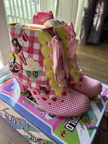 Irregular choice - irregular,
