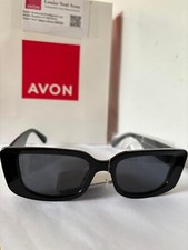 Avon Floryn Holiday Shop