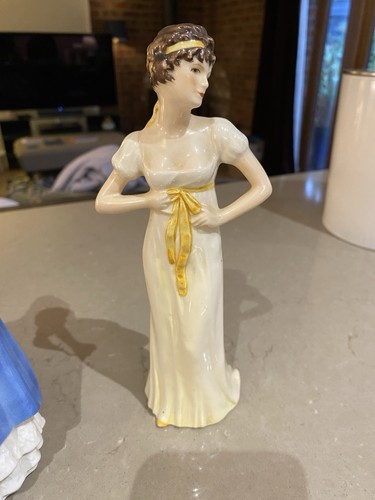 Goebel figurine reflections - goebel,