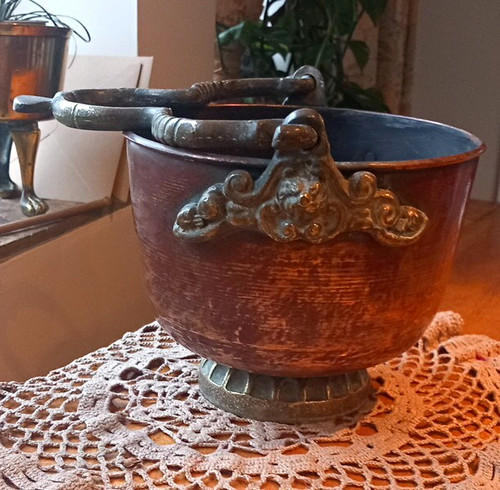Arts and craftscopper pot - and,