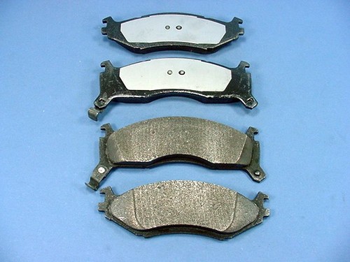 Bosch brake pad - pad, set