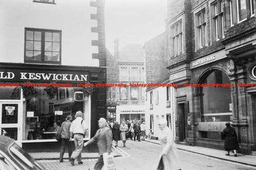 Q003157 keswick market place - q003157,
