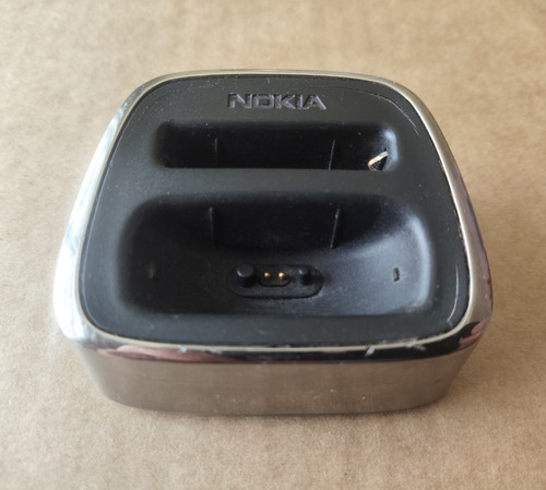 Nokia charging dock stand - dt-8,