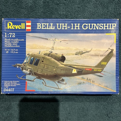 Bell gunship helicopter - bell, uh-1h
