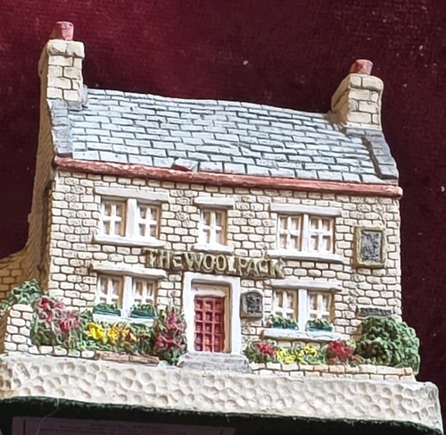 The woolpack pub hillary - pub,