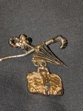 Vintage Gold Tone Brooch