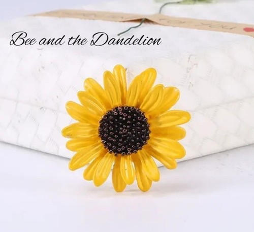 Yellow sunflower daisy - sunflower,