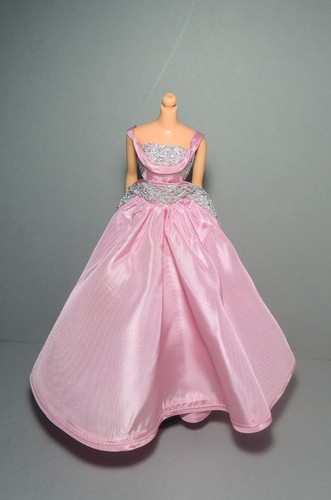 Vintage barbie 1960 - vintage, 1960's