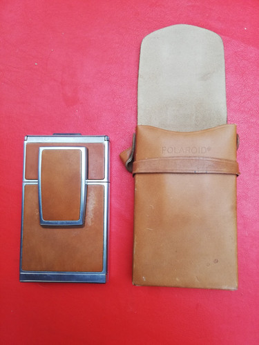 Polaroid land camera - sx-70,