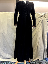 30s or 40s Art Deco Velvet