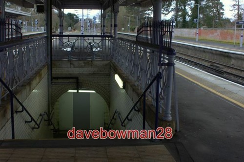Photo chislehurst station - photo,