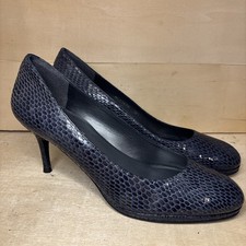 Russell & Bromley Stuart