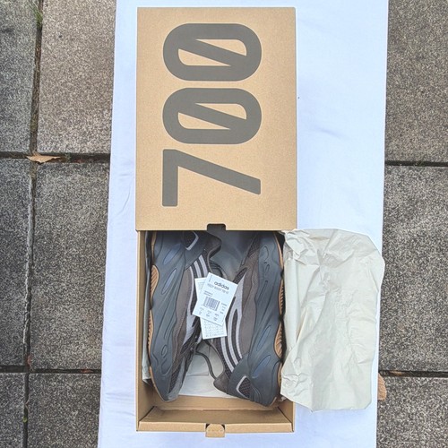 Yeezy boost 700 - yeezy,