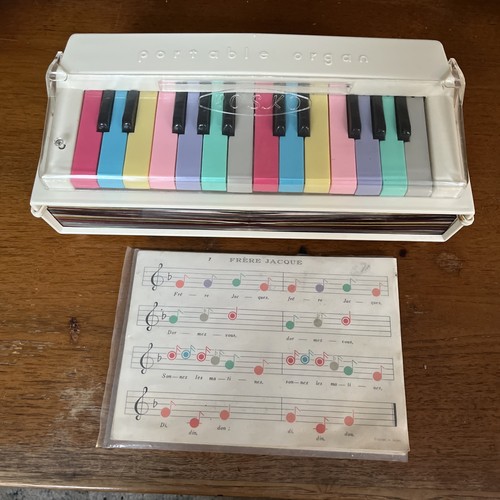 Vintage portable organ japan - portable,