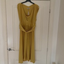 Lady’s Issa London Yellow Silk Dress Size 16