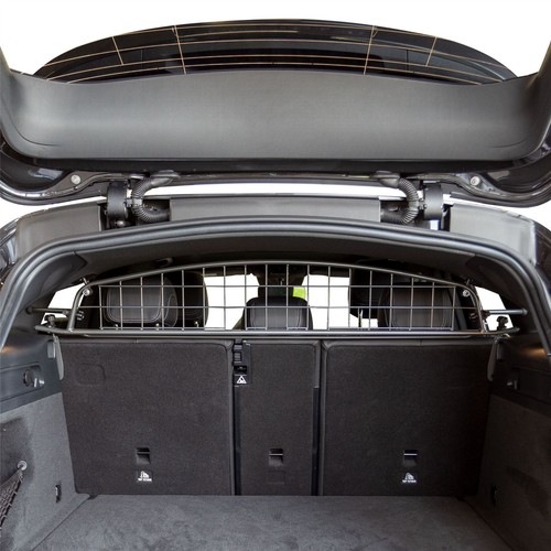 Travall mercedes eqc - mercedes, guard