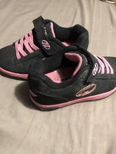 Heelys Pink & Black Size 4