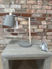 Debenhams Designer Vicke Task