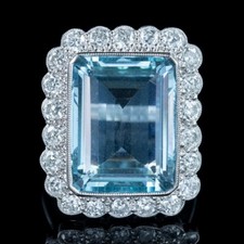 5Ct Emerald Cut Aquamarine &
