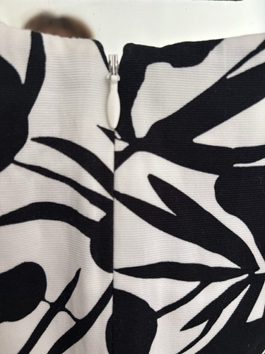 Black white floral bodycon - floral,