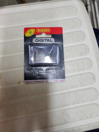 Locomotive decoder pin plug - decoder, 4