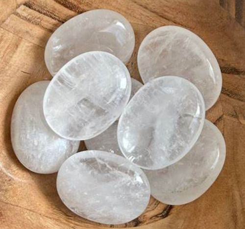 Clear quartz palm worry - clear,