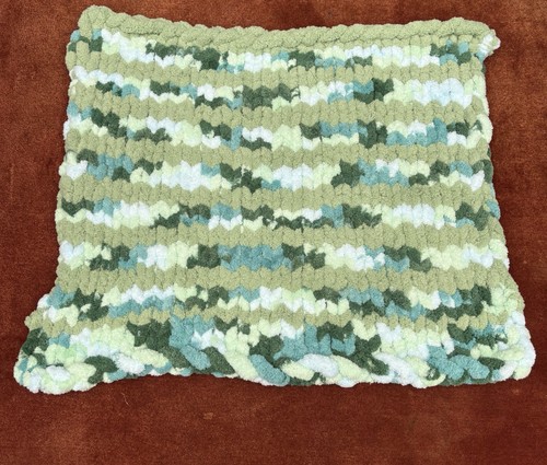 Handmade woollen lap blanket - handmade,