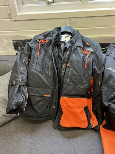 Ktm adventure suit size - ktm,