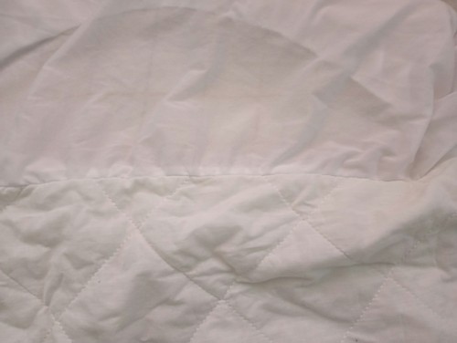 White quilted single - white,