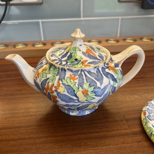 Royal tudor ware barker - royal,