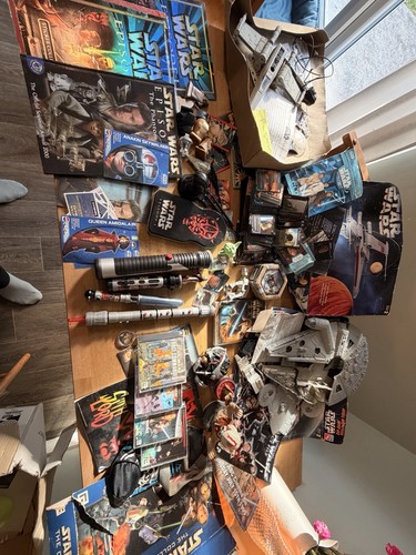 Massive star wars merchandise - massive,