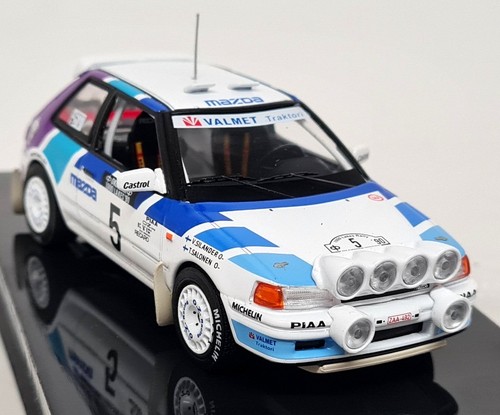 Ixo mazda 323 x - ixo, 1/43