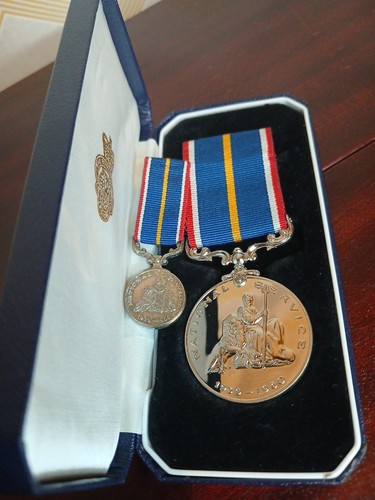 National service medal - national,