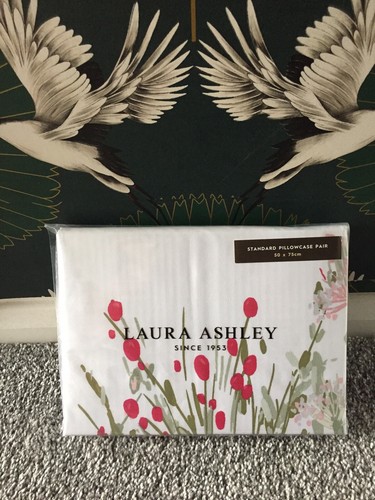 Laura ashley harvest - ashley, raspberry