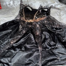 Girls age 7/8 Halloween Dress Up Outfit From TU