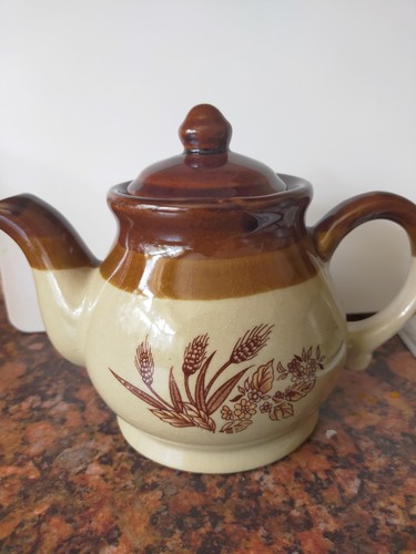 Vintage brown and cream