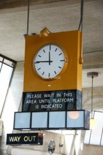 PHOTO  COCKFOSTERS UNDERGROUND