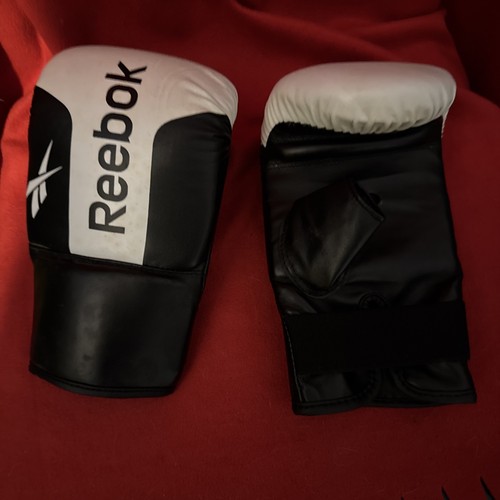 Reebok boxing gloves - reebok,