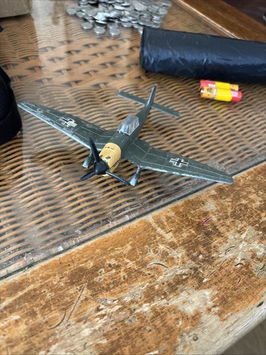 Dinky toys junkers ju87b stuka - dinky,
