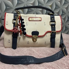 Paul boutique london - boutique,