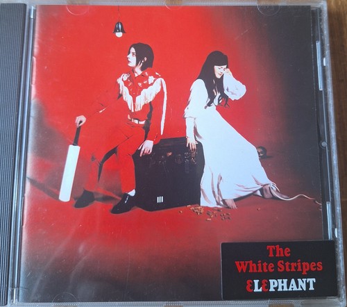 Elephant the white stripes - by,