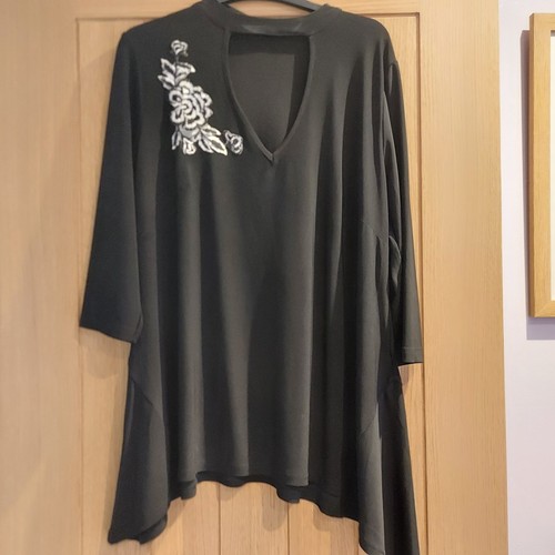 Ladies tunic top with - , variated