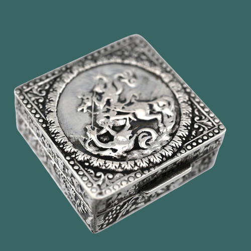 Vintage 800 silver pill box - 800,