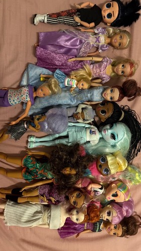 Bundle dolls - of,