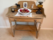 Very Pretty Victorian Pine