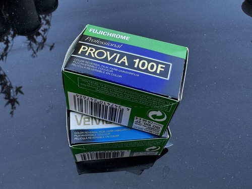 Fuji velvia provia 100f - velvia,