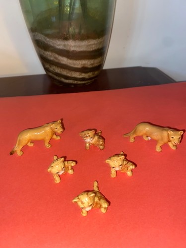 Hagen renaker lion and - lion,
