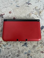 Nintendo 3DS XL - Red