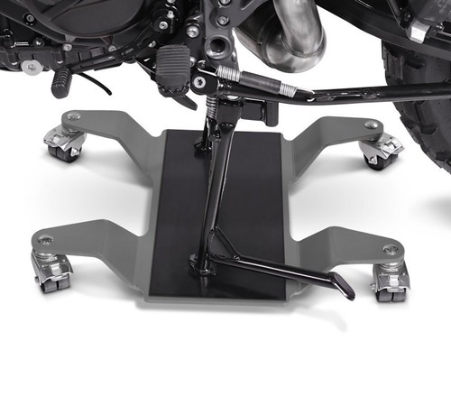 Maneuvering aid motorcycle